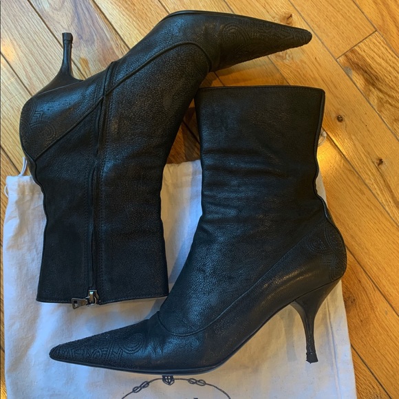 Authentic Prada pointed toe suede ankle booty - Picture 12 of 14
